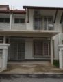 Aidelina Nilai Homestay ホテルの詳細