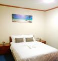 Couple's Getaway| 2BR |Spacious & Peaceful KkCity ホテルの詳細