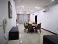 Family Apartment Imperial Suites Kuching ホテルの詳細
