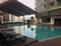 IOI Conezion Iman's Home | Pool View Unit ホテルの詳細