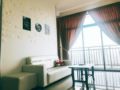 JkHome Molek Regency Golf City View Free WiFI ホテルの詳細