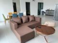 Kuching Emporium4 bedroom.2 carpark .(8pax) ホテルの詳細