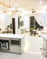 Lovely Condo Rooms in JB CIQ ホテルの詳細