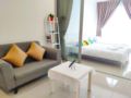 LUX Studio Suite, 3 Pax, 10 mins to IOI City Mall ホテルの詳細
