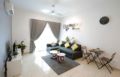 Luxury apartment at Bukit Indah 8pax 1908 ホテルの詳細