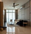 Luxury Smart Apartment w/ Poolview Green Haven ホテルの詳細