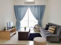 Puchong 11 Pax IOI Mall LRT Cozy Apartment Skypod ホテルの詳細