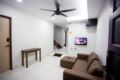 Room H Hom2rex home to relax kuching homestay ホテルの詳細