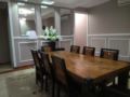 Spacious 3 Bedroom 2 bath fully furnished Apt ホテルの詳細