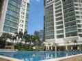 Spacious KLCC suite wt free WIFI 3min walk to KLCC ホテルの詳細