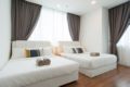 SUMMER SUITES Beautiful 2 Beds KLCC Netflix S3 ホテルの詳細