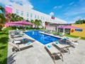 City Express Suites Playa del Carmen ホテルの詳細