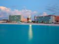 Krystal Cancun ホテルの詳細