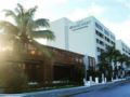 Smart Cancun by Oasis ホテルの詳細