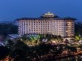 Chatrium Hotel Royal Lake Yangon ホテルの詳細