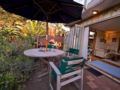 Bethells Beach Cottages ホテルの詳細
