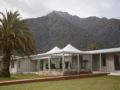 Franz Josef Oasis Accommodation ホテルの詳細