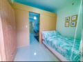 1BR unit in Field Residences with balcony ホテルの詳細