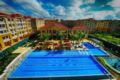 2BR Condo San Remo Oasis with Pool Access ホテルの詳細