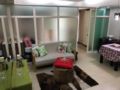 Affordable 1bedroom space in Mckinley Hill, Taguig ホテルの詳細