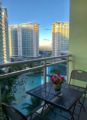 Azure Luxury Beachview 1BR Suite by VacationsPH ホテルの詳細