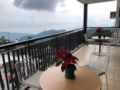 Chill 10F Serin Tagaytay - 2BR w/ balcony condo ホテルの詳細