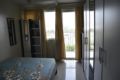 Max 38 sqm shell residences balcony/ wifi/Netflix ホテルの詳細