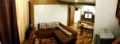 RLoft Suites Tagaytay Room for Rent Hotel Bed 2B ホテルの詳細