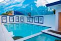 Sky Santorini Hot Spring Resort - Centralized AC ホテルの詳細