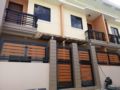 Tacloban affordable 2-storey 2-bedroom apartment 1 ホテルの詳細