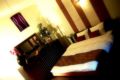 Austere Elegance-3 bedrooms apt in the city center ホテルの詳細