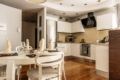 Beautifully decorated apartment by Vistula River ホテルの詳細