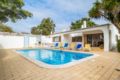 Lovely 3 Bed Villa With Private Pool, Carvoeiro ホテルの詳細