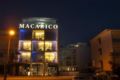 Macarico Beach Hotel ホテルの詳細