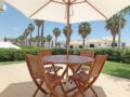 Private Condo Apt w/ Pool, Terrace, Garden & Bikes ホテルの詳細
