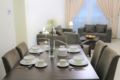 SEA VIEW FULLY FURNISHED 2BD -WEST BAY ホテルの詳細