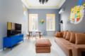 Bright colorful apartment on Nevsky Prospect ホテルの詳細