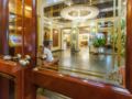 Grand Hotel Uyut ホテルの詳細
