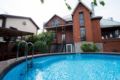House with swimming pool ホテルの詳細