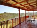 Cottage on private estate with panoramic views ホテルの詳細