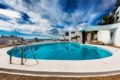 Apartment Lizzy Portonovo complex w/pool in PDC ホテルの詳細