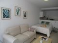 Canteras beach apartment with side view of sea ホテルの詳細