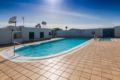 Green bungalow 1 bed in Puerto del Carmen w/pool ホテルの詳細