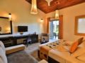 Chaarya Resort and Spa by Chandrika Hotels ホテルの詳細
