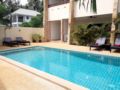 1 SAMUI HOLIDAYS RESIDENCE with swimming pool ホテルの詳細