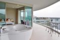 2 Beds Seaview with Jacuzzi on Balcony ホテルの詳細