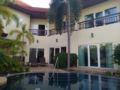 Adilucky Villa, private pool on phratamnak 5 ホテルの詳細