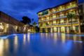 Aqua Resort Phuket ホテルの詳細