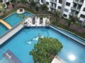 Arcadia Beach Resort pool view ホテルの詳細