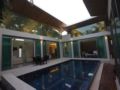 Areca Pool Villa ホテルの詳細